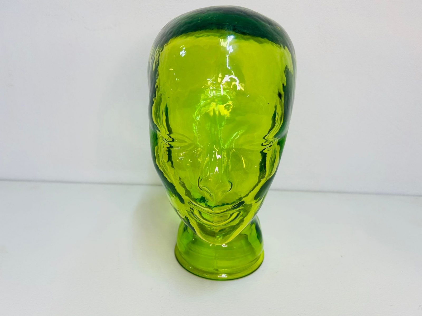 Sombrerero Maninquie en Vert Glass 1960’s 32 cm