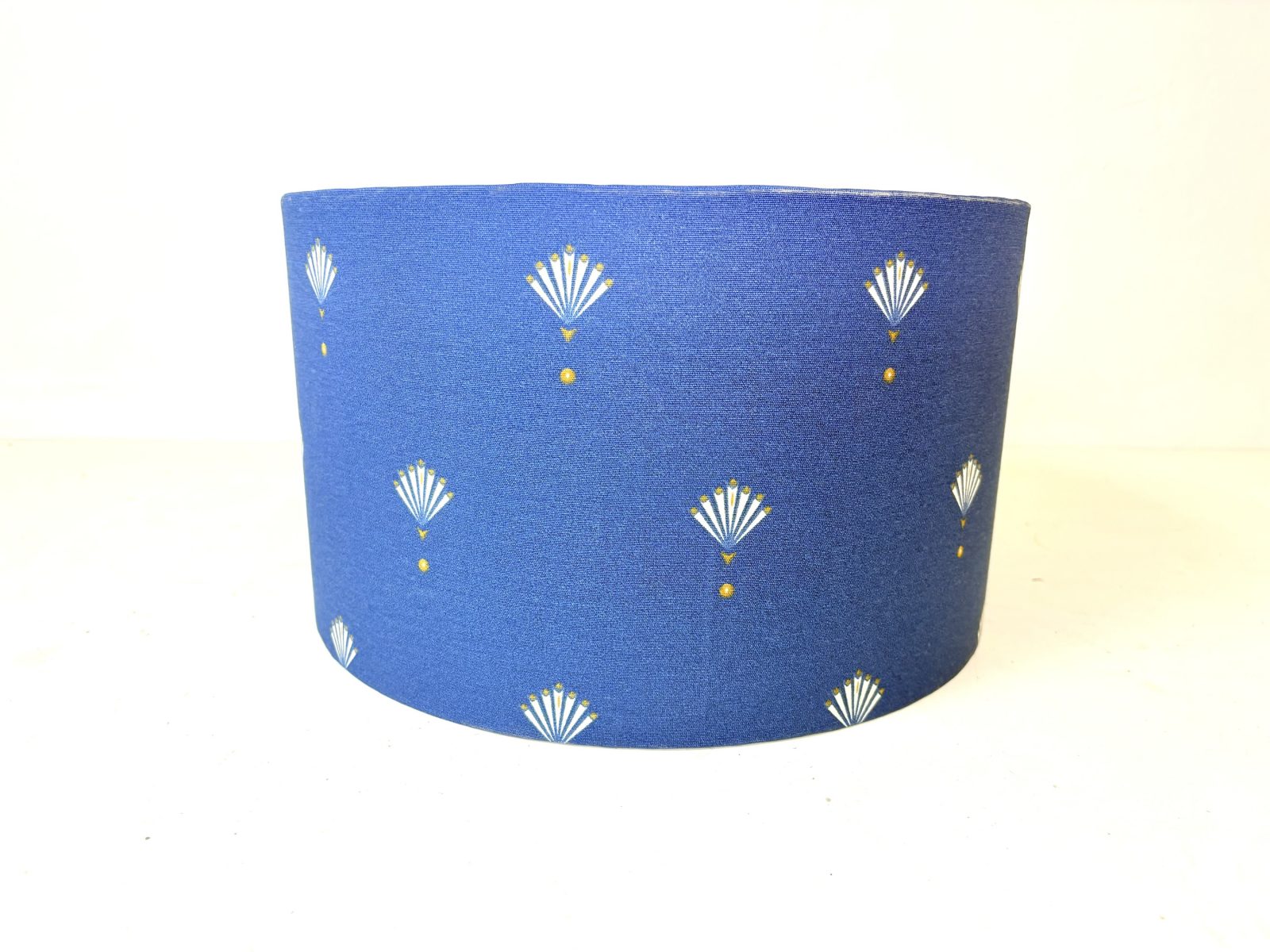 Pantalla Epoque by La Opalina