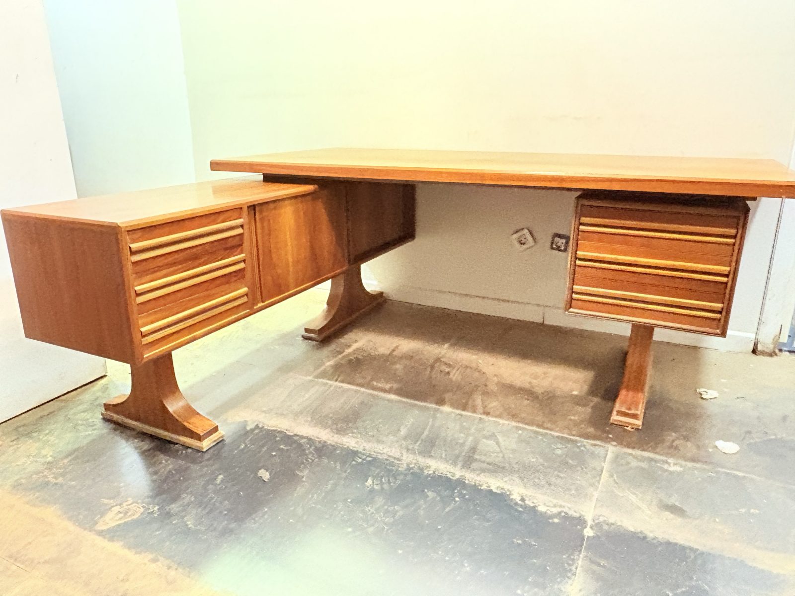 Escritorio midcentury Gplan Inglaterra 1960’s